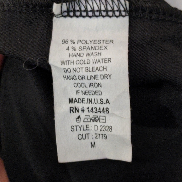 Cut Out Dress - Picture 3 of 4